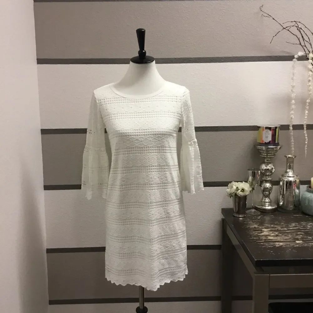 Ella Moon-White Lace Dress